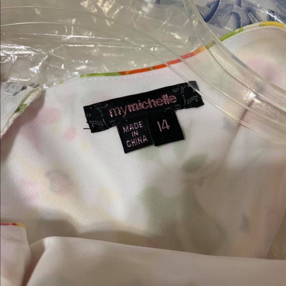 Spring dress - Picture 6 of 6